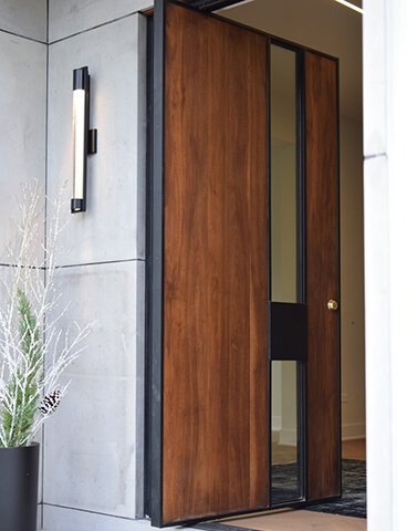 US Luxury Pivot Entry Door